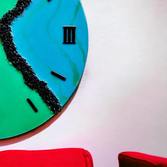 Luxury Resin Wall Clock – Unique Handmade Design - Image 6