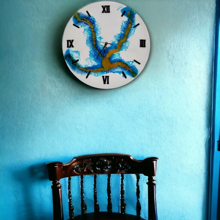 Elegant Resin Wall Clock – Handcrafted Artistic Timepiece - Image 3