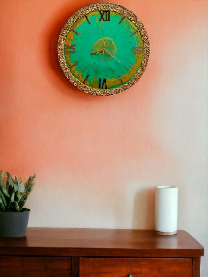 Elegant Resin Wall Clock – Handcrafted Artistic Timepiece - Image 3