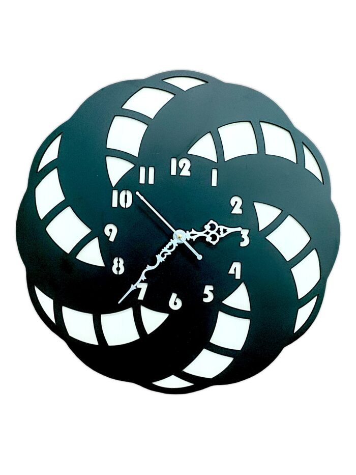 WOODEN WALL CLOCK